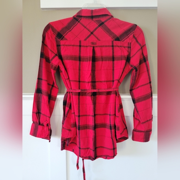 Isabel Maternity, Long Sleeve Plaid Collared Shirt w/Tie Waist, Red/Black, Med - Picture 2 of 6